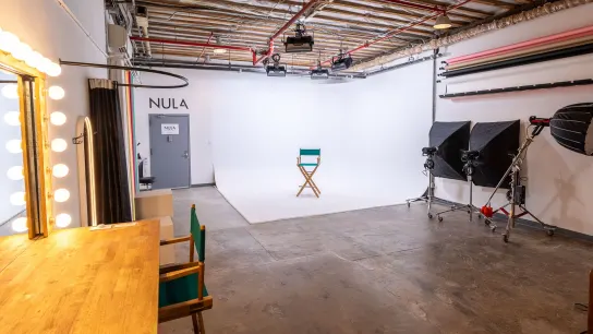 Cyc Wall Photo Studio