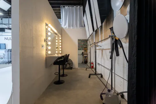 Studio J photo studio — photo 16