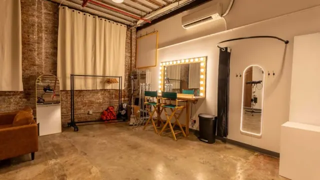 Studio E photo studio rental in Brooklyn — photo 5